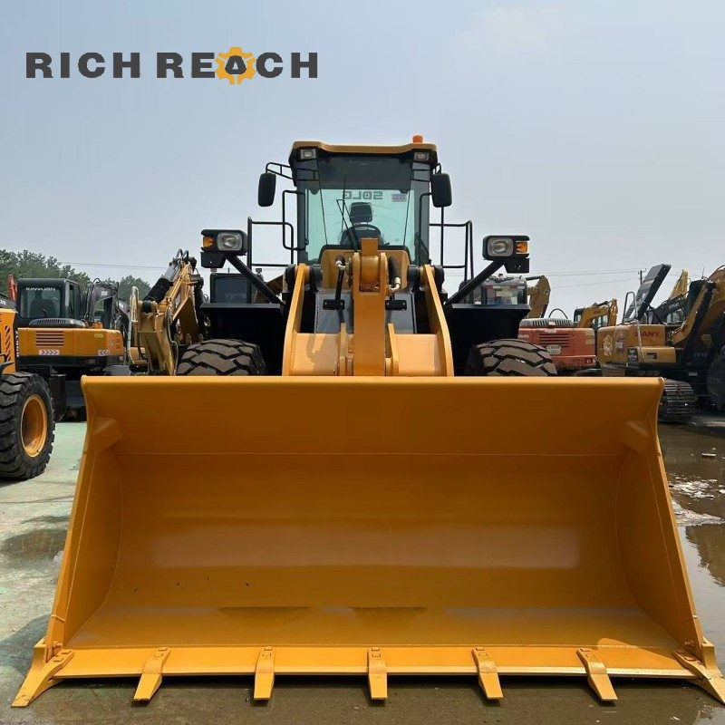 Front view of a 2020 SDLG 956L wheel loader for sale, used wheel loader, $20,833 by Richreach